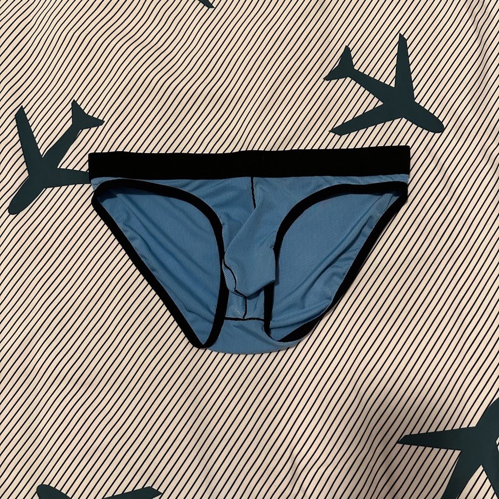 Men’s bikini brief underwear. USA Medium.